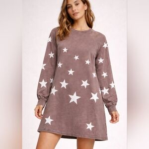 Fantastic Fawn Star Long Sleeve Dress New In Poly Bag Large PTP 24 Length 33